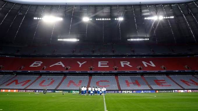 巅峰对决再上演！拜仁主场迎战皇马，欧冠DNA谁更硬？